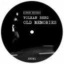 Volkan Berg - Santorini