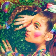 Molly Moore - Be Here Now