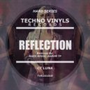 CC Luna - Reflection
